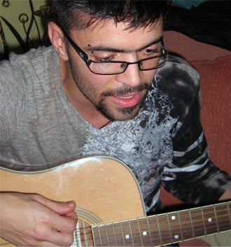 Νέο κομμάτι του Tito Baden με τίτλο 'Στου χορού τα βήματα'. 