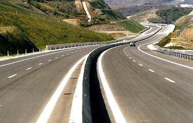 Ανακοίνωση εξέδωσε η ΕΓΝΑΤΙΑ Α.Ε. για το θανατηφόρο τροχαίο.