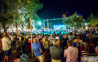 Ο πρόεδρος της ΤΙΕΔΑ συνελήφθη για ηχορύπανση κατόπιν καταγγελιών.