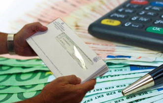 Οι διατάξεις ισχύουν για πράξεις επιβολής φόρων, τελών, εισφορών και προστίμων που εκδίδονται μετά την 1η Αυγούστου 2013.