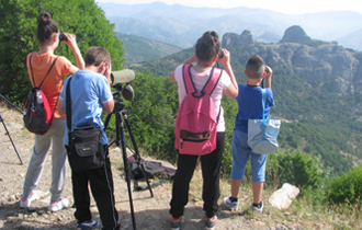 103 μαθητές δημοτικού και γυμνασίου από τέσσερα σχολεία του Έβρου και της Ροδόπης.