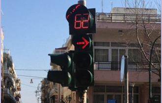 Τέσσερα επιπλέον φανάρια στους κεντρικούς δρόμους της Αλεξανδρούπολης διαθέτουν πλέον σύστημα χρονομέτρησης.