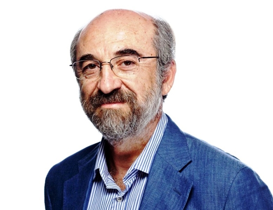 Β.Λαμπάκης: "δε θέλω να μιλάω τους τρεις βουλευτές του ΣΥΡΙΖΑ πια γιατί μ' έχουν κουράσει"