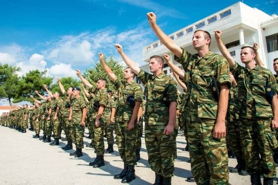 "Πλημμύρισαν" τα στρατόπεδα του Έβρου από νεοσύλλεκτους