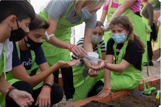 Μαθητές σε θέση γεωπόνου!