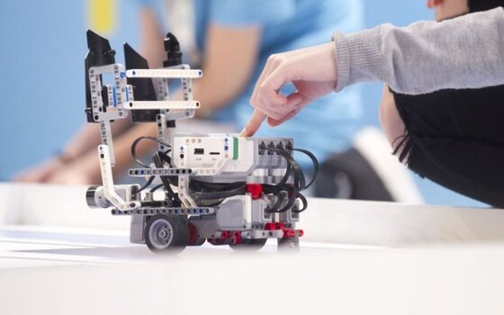 Η Democritus Industrial Robotics (DIR) καλεί τους φοιτητές του Δ.Π.Θ. να συμμετάσχουν στο έργο της