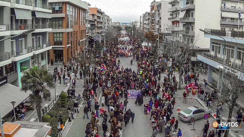Απόκριες 2016: Η καρναβαλική παρέλαση στην Αλεξανδρούπολη σε φωτογραφίες