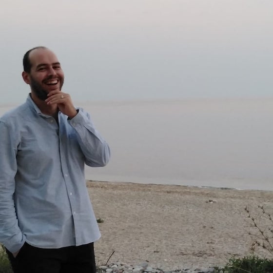 Στον βραβευμένο καλλιτέχνη, αφιερώθηκε στεφάνι φύλλων ελιάς από χρυσό.